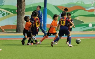 北京小学有足球课吗，北京小学有足球课吗现在